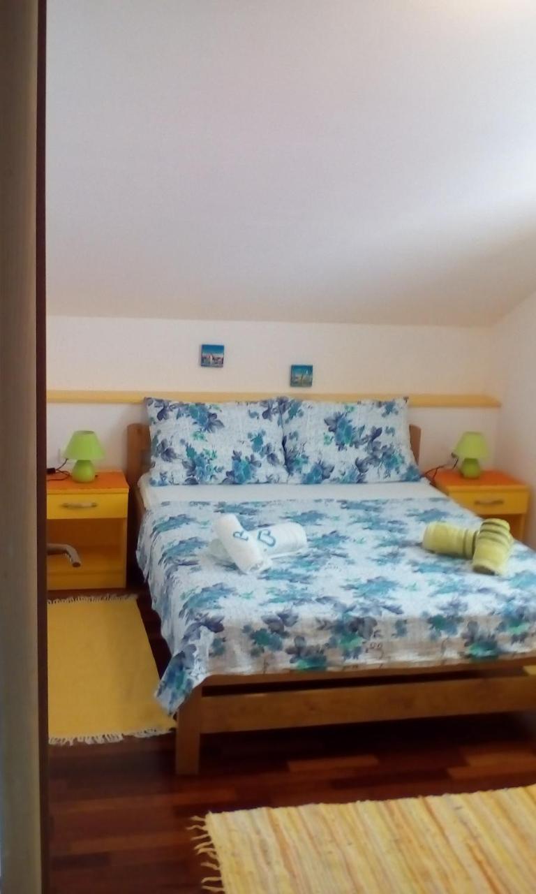 Apartment Gotovina ビオグラード・ナ・モル エクステリア 写真